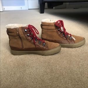 American Eagle Ankle Booties